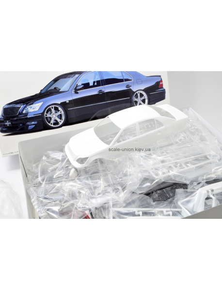 Aoshima 06452 Збірна модель автомобіля Lexus LS 430 03'