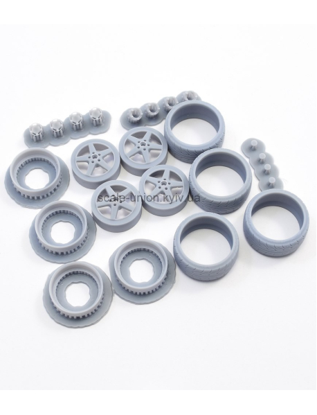Crafty 24A232-18 Набор модельных колес Work Equip 05 R18