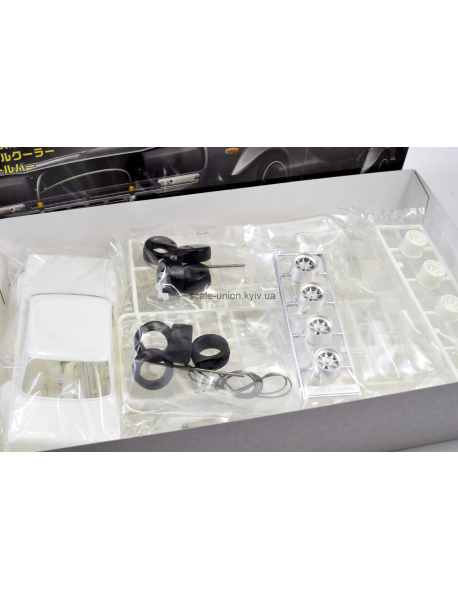 Fujimi 03840 Модель автомобіля Nissan GT-R KPGC10 Semi-Works