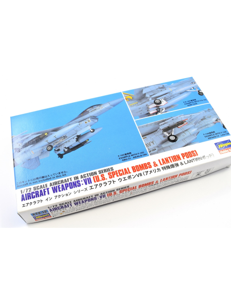 Hasegawa X72-12 Набор модельного вооружения US Weapons Set Special Bombs&Lantirn