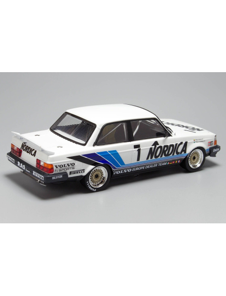 Platz/NuNu PN24013 Модель автомобиля Volvo 240 Turbo Hockenheim '86
