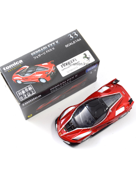 Takara Tomy 17915 Коллекционная модель Ferrari FXX K