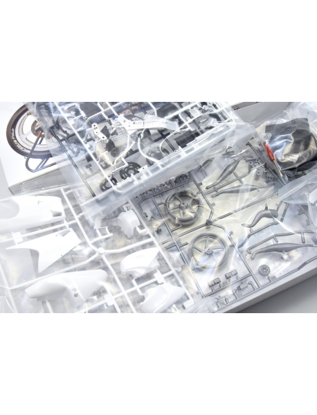 Tamiya 14081 Сборная модель Suzuki RGV Gamma 500 (XR89)