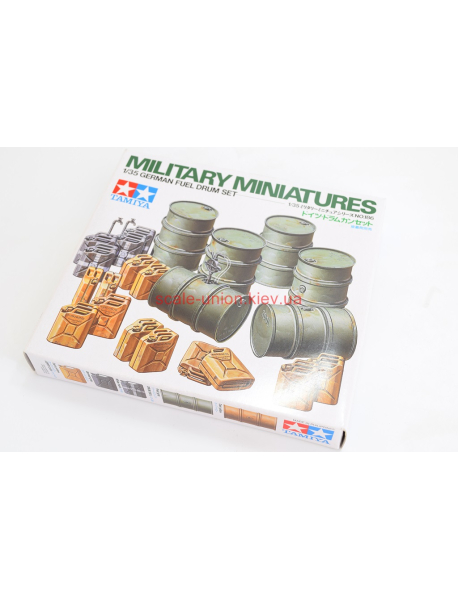 Tamiya 35186 Набір модельних бочок German Fuel Drums Set