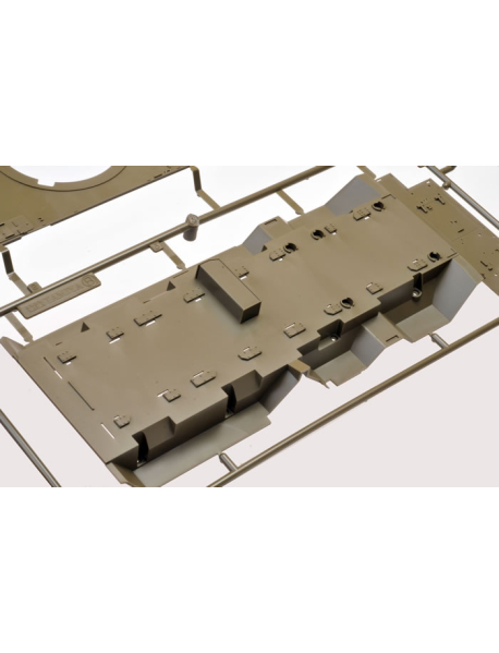 Tamiya 35361 Збірна модель бронемашини JGSDF Type 16 MCV
