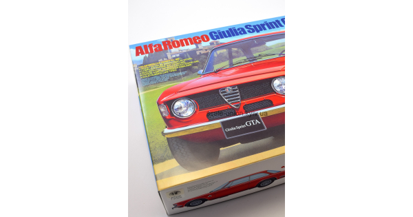 Alfa Romeo Giulia Sprint GTA 1600 de Tamiya #24188 escala 1/24