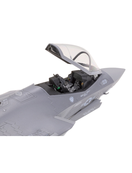 Tamiya 60794 Збірна модель літака F-35C Lightning 2 Tamiya 60794 Збірна модель літака F-35C Lightning 2